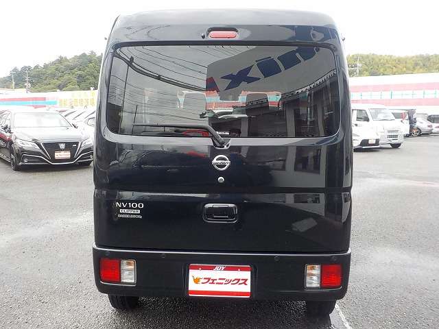 Nissan NV100 Clipper 9