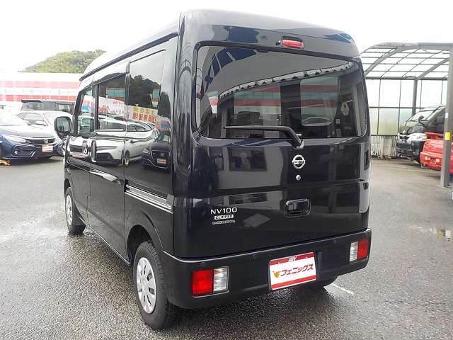 Nissan NV100 Clipper 10
