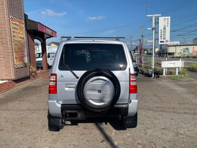 Mitsubishi Pajero Mini 8
