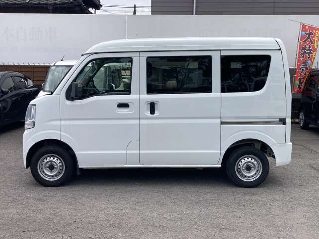 Nissan NV100 Clipper 5