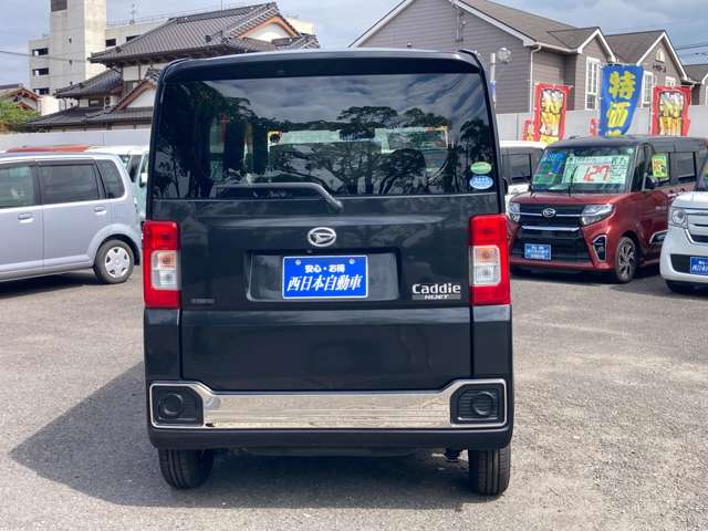 Daihatsu ハイゼットキャディー 4