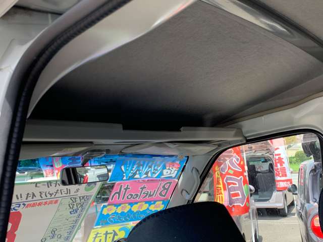 Daihatsu Hijet Cargo 12