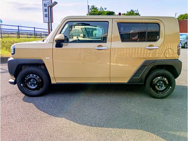 Daihatsu Taft 7