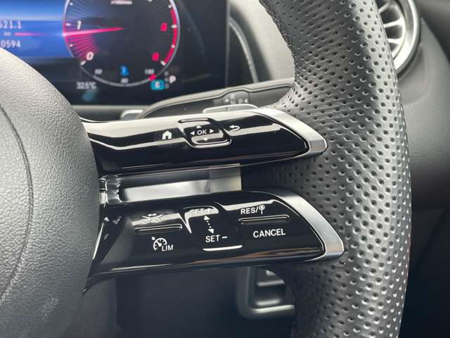 Mercedes-Benz GLB 11