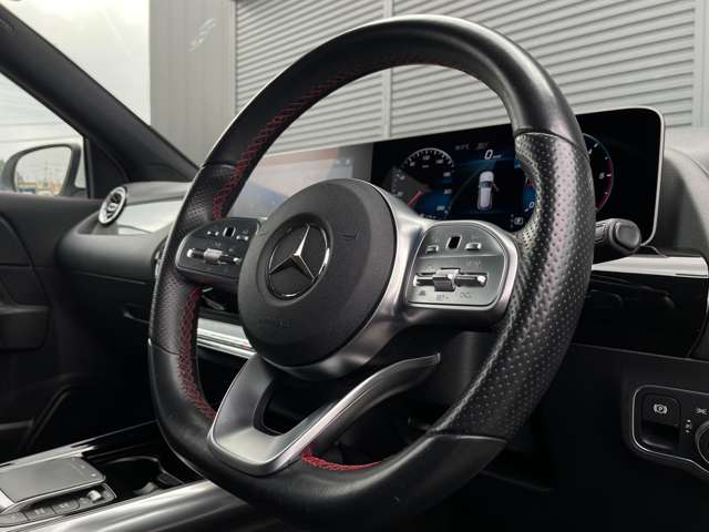 Mercedes-Benz GLA-Class 9
