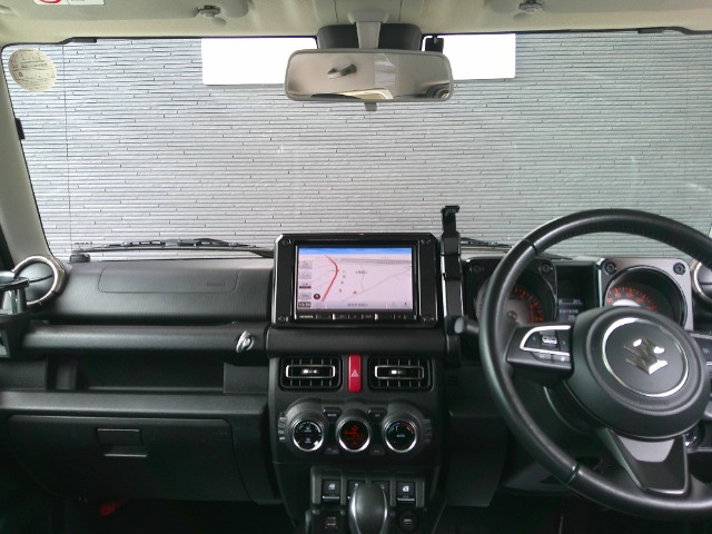 Suzuki Jimny Sierra 6