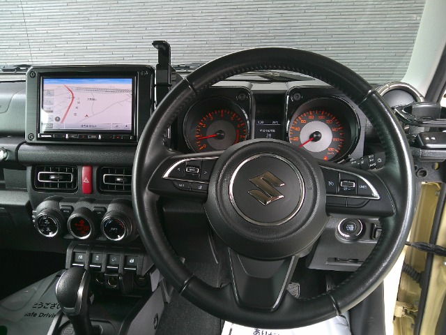 Suzuki Jimny Sierra 10