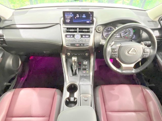 Lexus NX 2