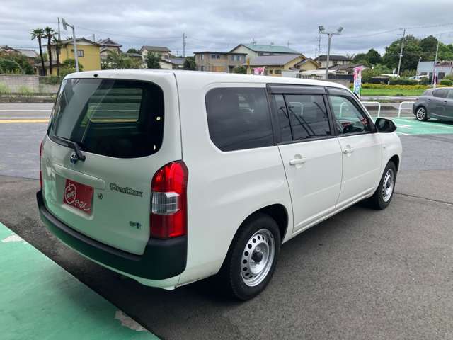 Toyota Probox Van 11