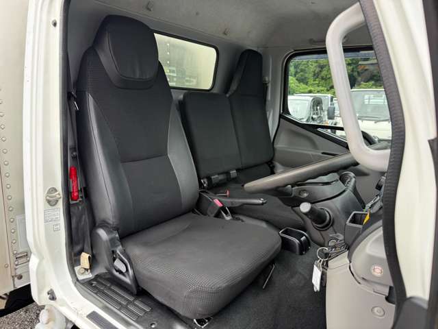 Mitsubishi Fuso Canter 11