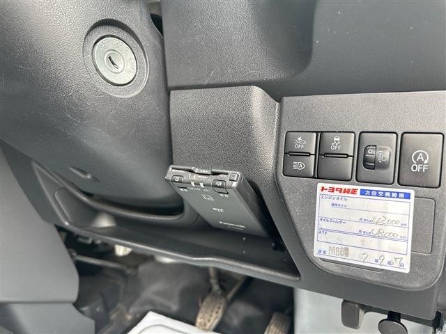 Toyota Pixis Van 6