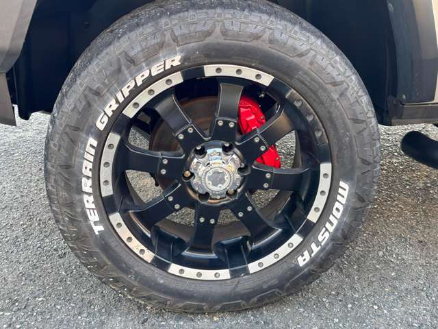 Hummer H3 11