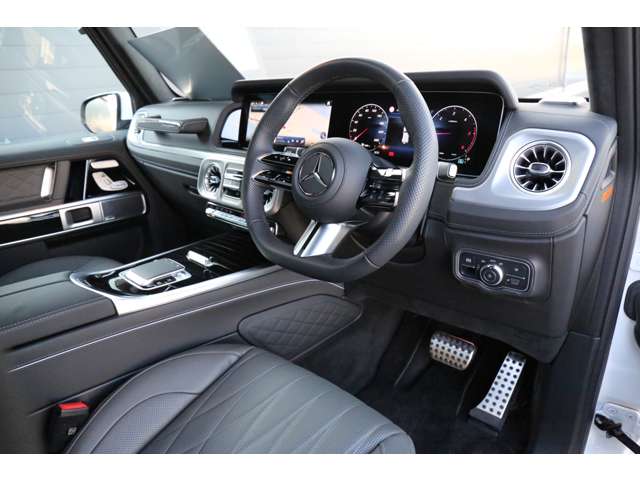 Mercedes-Benz G-Class 11