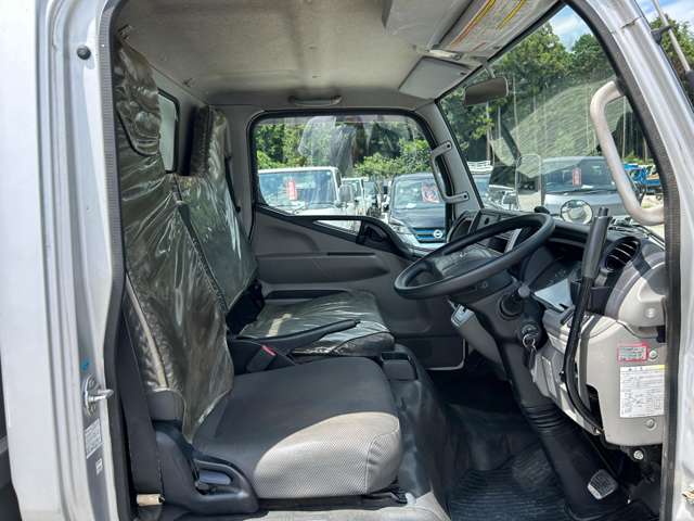 Mitsubishi Fuso Canter 12