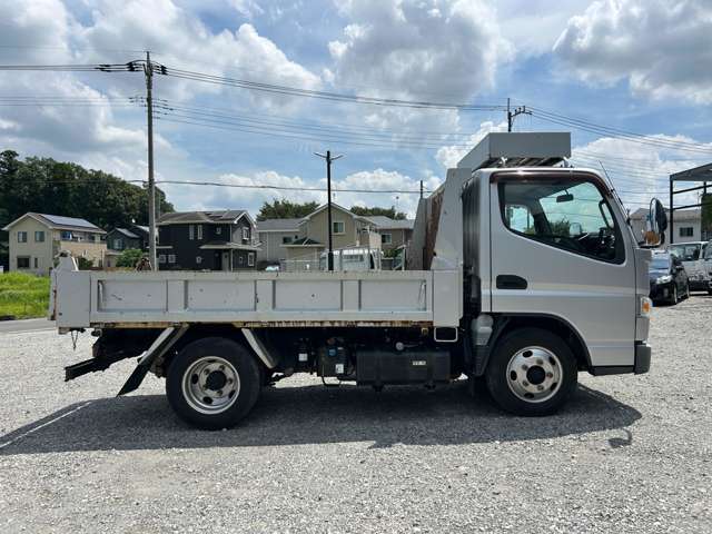 Mitsubishi Fuso Canter 4