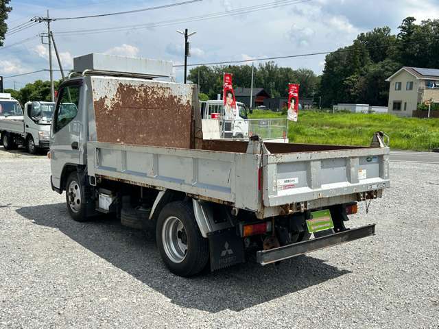 Mitsubishi Fuso Canter 7