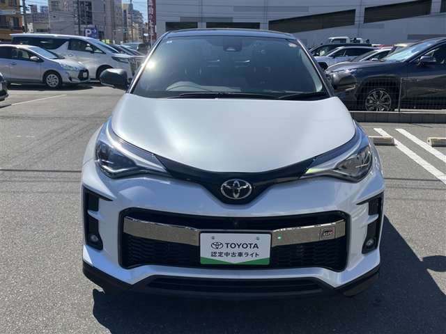 Toyota C-HR 6