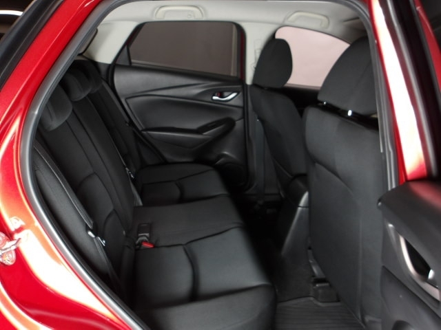 Mazda CX-3 11