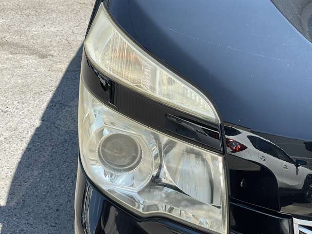 Toyota Voxy 11