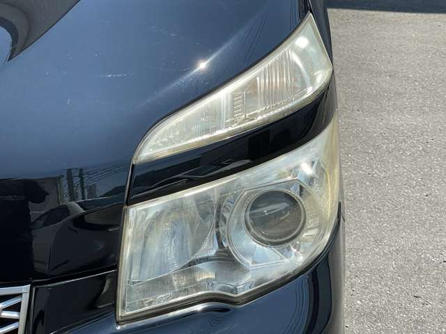Toyota Voxy 12