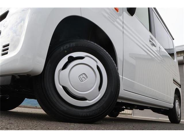 Honda N-VAN 12