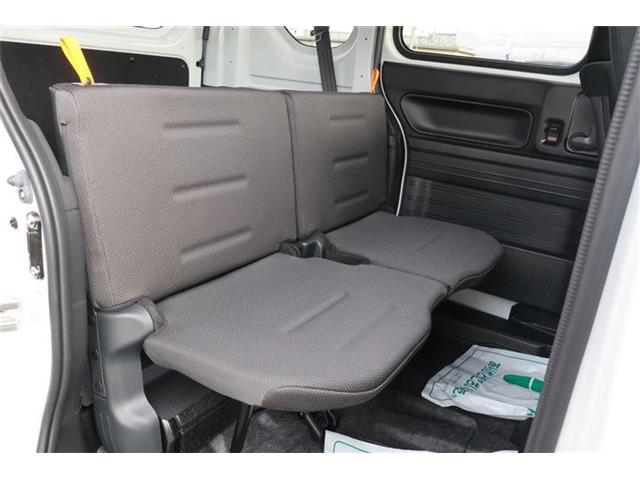 Honda N-VAN 9