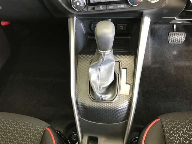 Toyota Raize 12