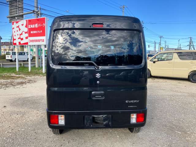 Suzuki Every 12