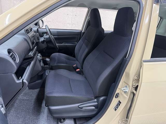 Toyota Probox Van 10