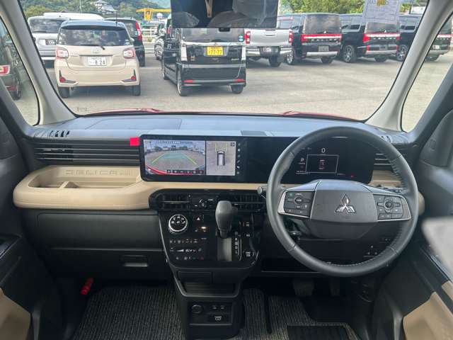 Mitsubishi Delica Mini 2