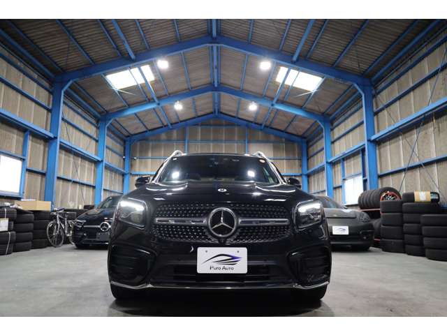 Mercedes-Benz GLB 12