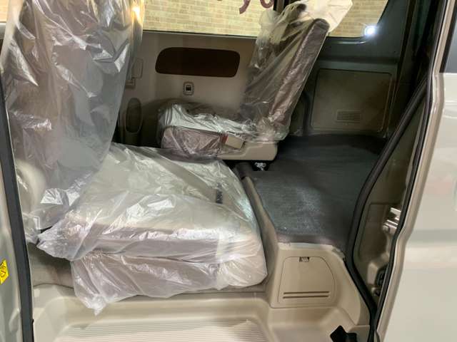 Suzuki Every 12