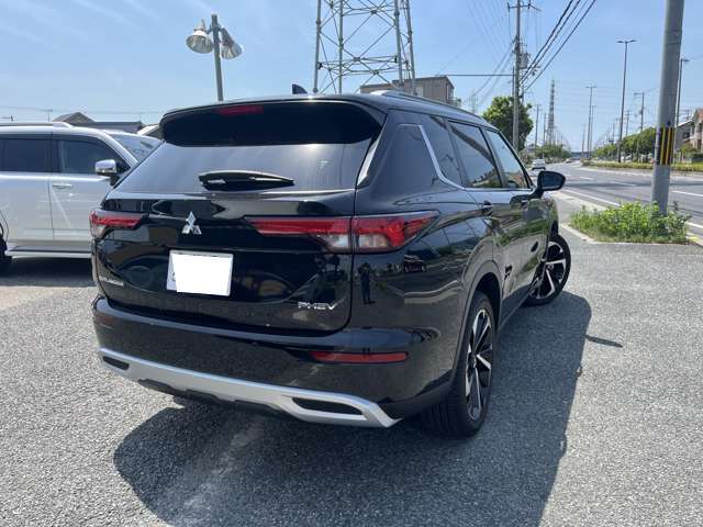 Mitsubishi Outlander 6
