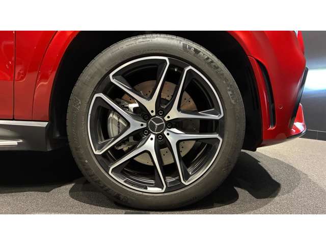 Mercedes-Benz GLE 6