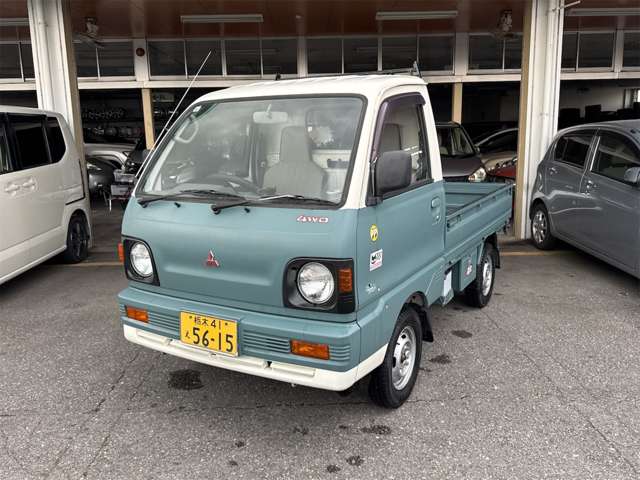 Mitsubishi Minicab Truck 5