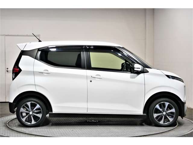 Mitsubishi eK X 6