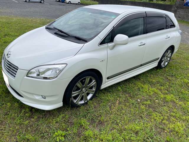 Toyota Mark X ZiO 3