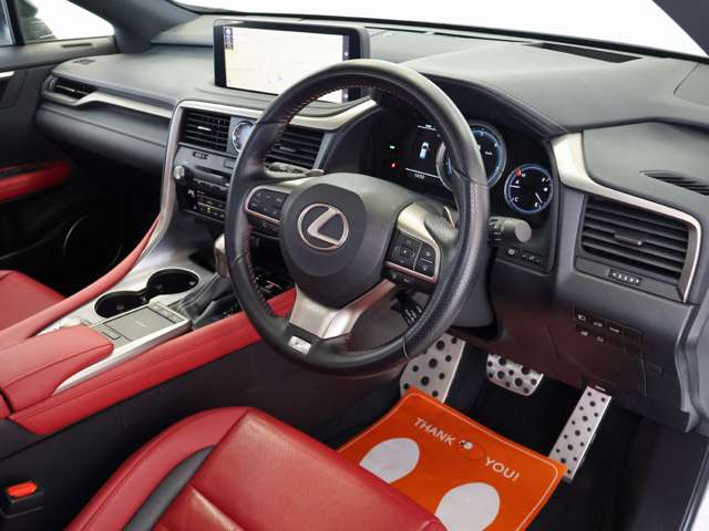 Lexus RX 8