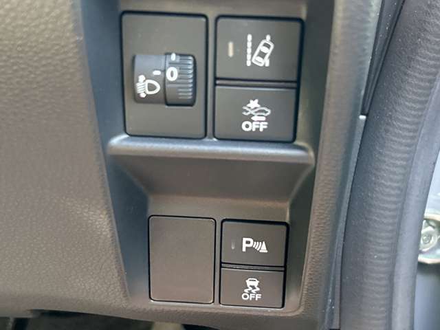 Honda N-VAN 8