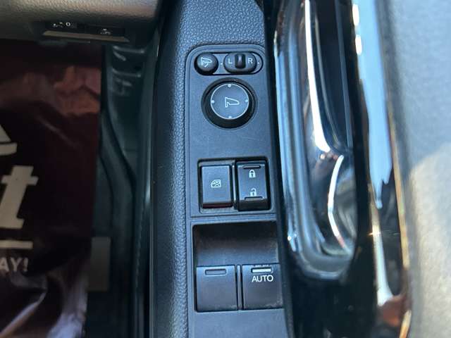 Honda N-VAN 12
