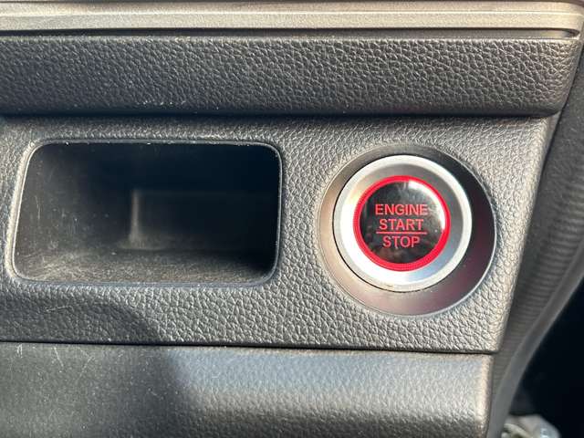 Honda N-VAN 8