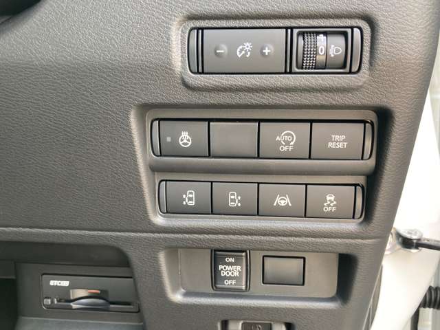 Mitsubishi Delica Mini 10