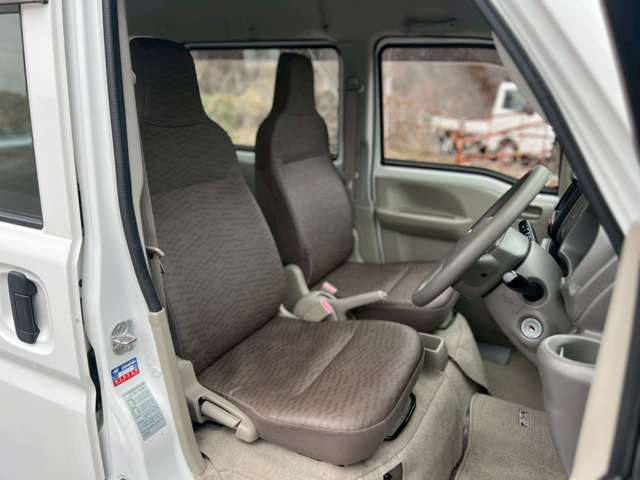 Nissan NV100 Clipper 3