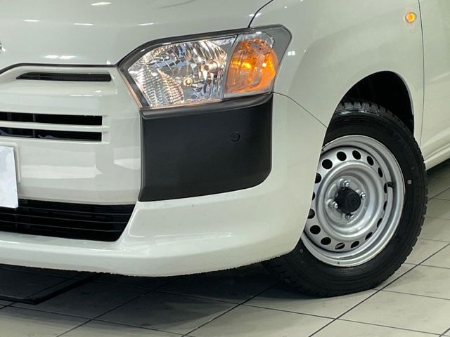 Toyota Probox Van 12