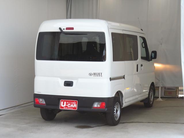 Daihatsu Hijet Cargo 4