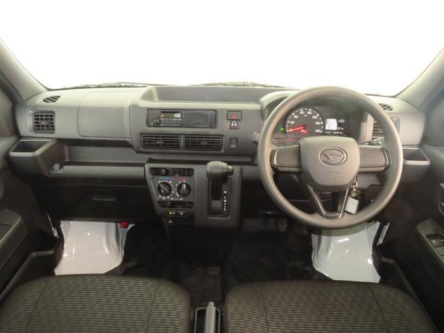 Daihatsu Hijet Cargo 7