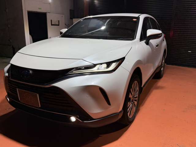 Toyota Harrier 2