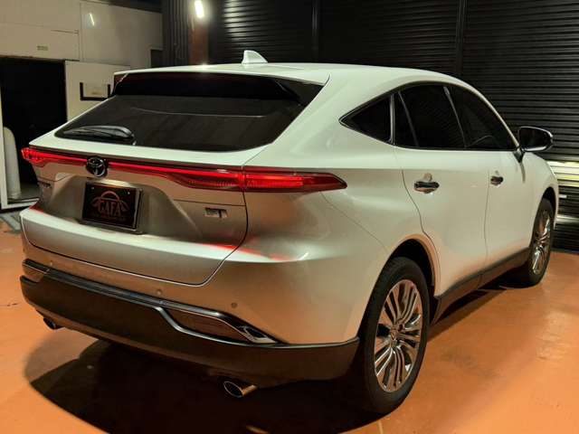 Toyota Harrier 6