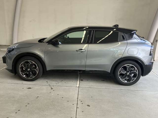 Alfa Romeo ジュニア 6