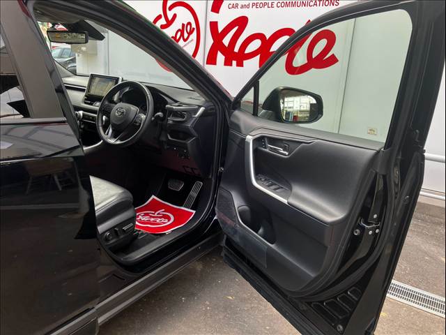 Toyota RAV4 9